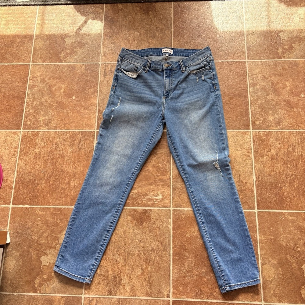 Studio Blue Juniors Skinny Jeans Slim Fit Blue Medium Wash Distressed Stretch